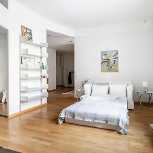 Cozy, Spacious And Calm - Location Apartment